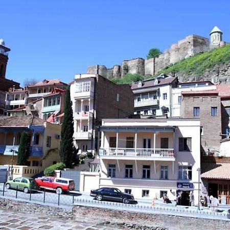 Vazi Lägenhet Tbilisi Exteriör bild
